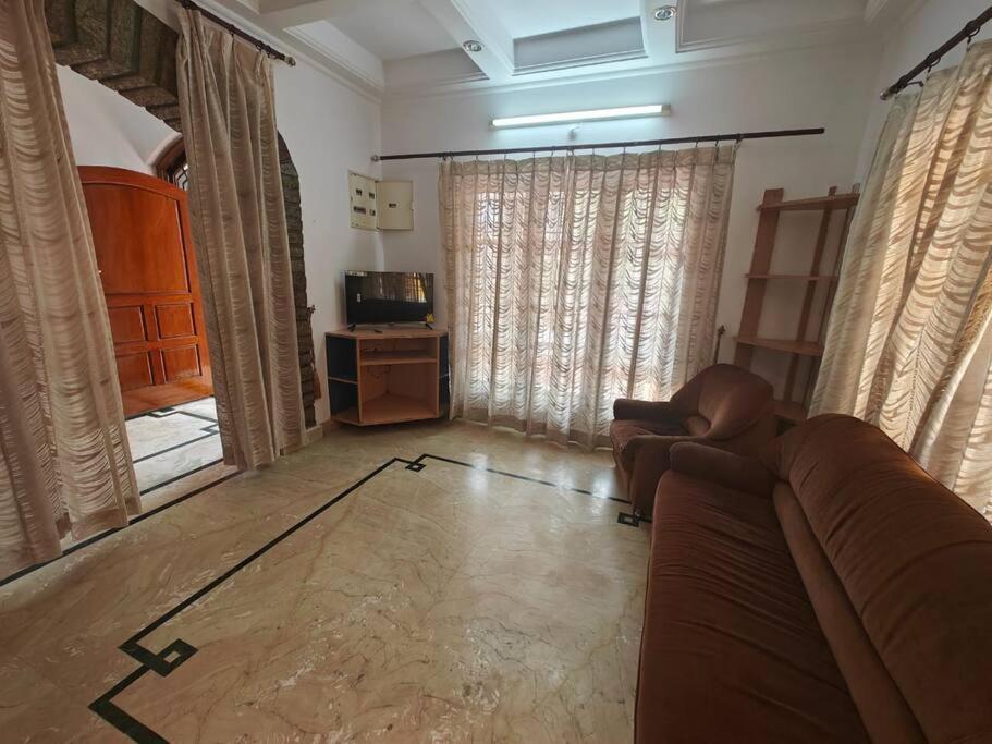 מייזור Waterfall Villa - 4Bhk מראה חיצוני תמונה